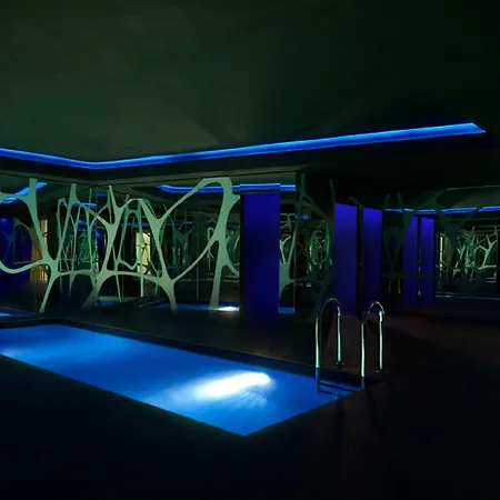 A Point Arezzo Park 4*