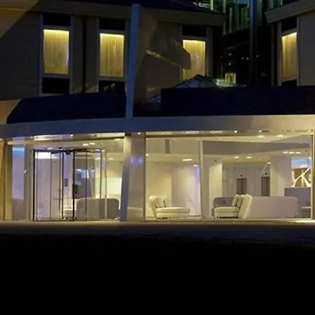 A Point Arezzo Park Hotell